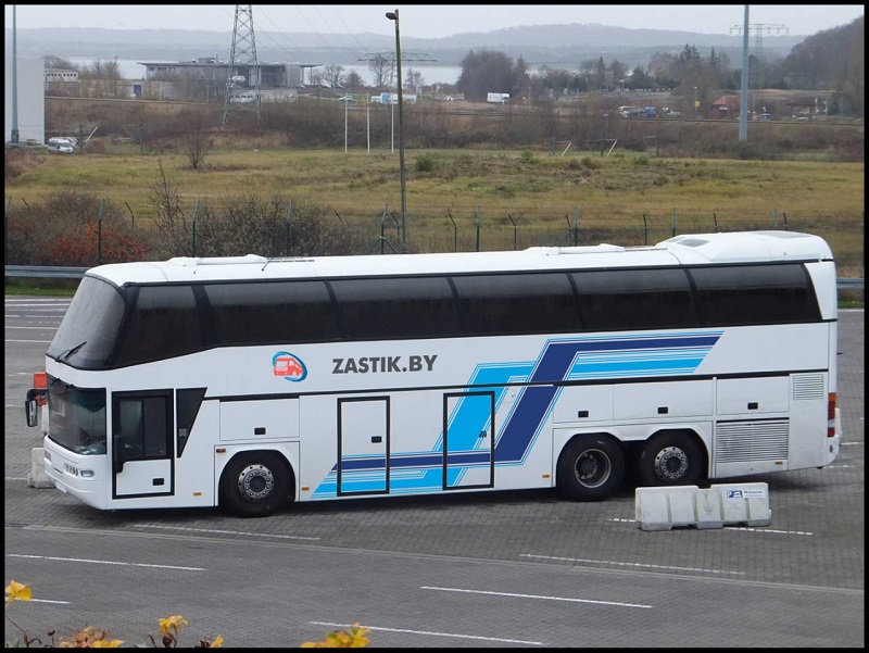 Автобус Неоплан 117